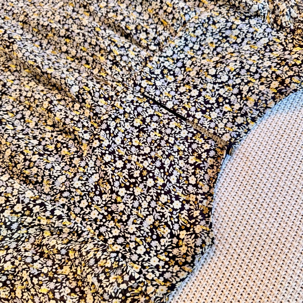 J. CREW Chiffon Silk Gold Metallic Black & White Blouse Floral Top - Picture 11 of 16